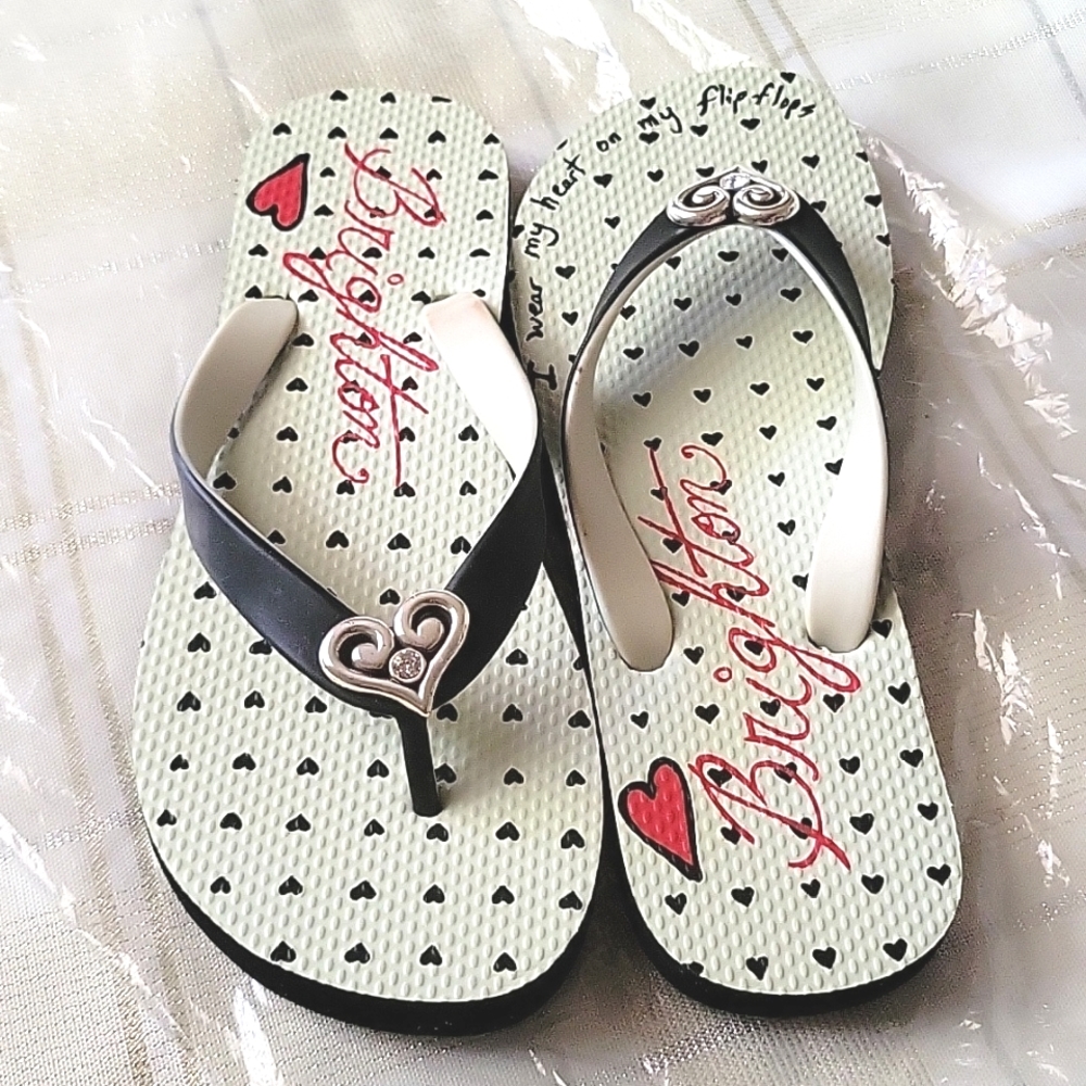 Brighton Hearts Black Flip Flops - Picture 3 of 12